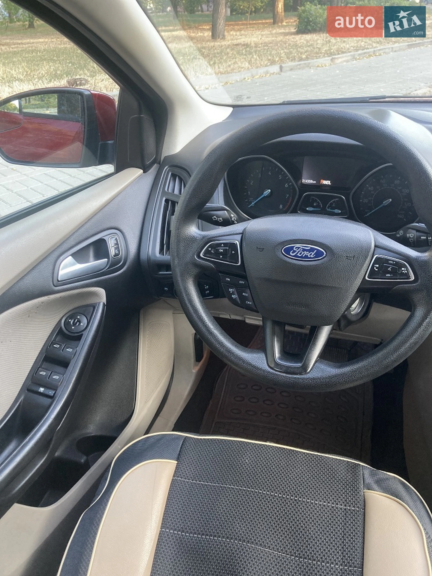 2015 Ford Focus - мініатюра 8