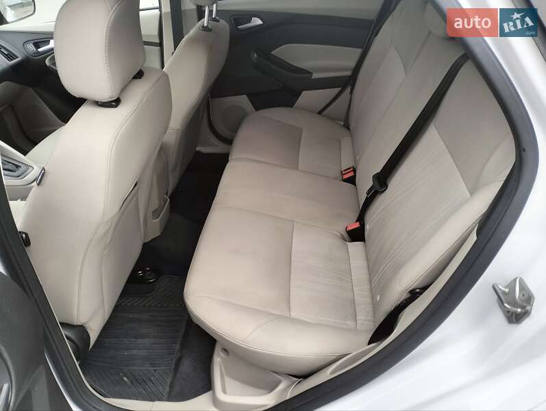 Хетчбек Ford Focus 2015 в Броварах фото 13 Хетчбек Ford Focus 2015 в Броварах