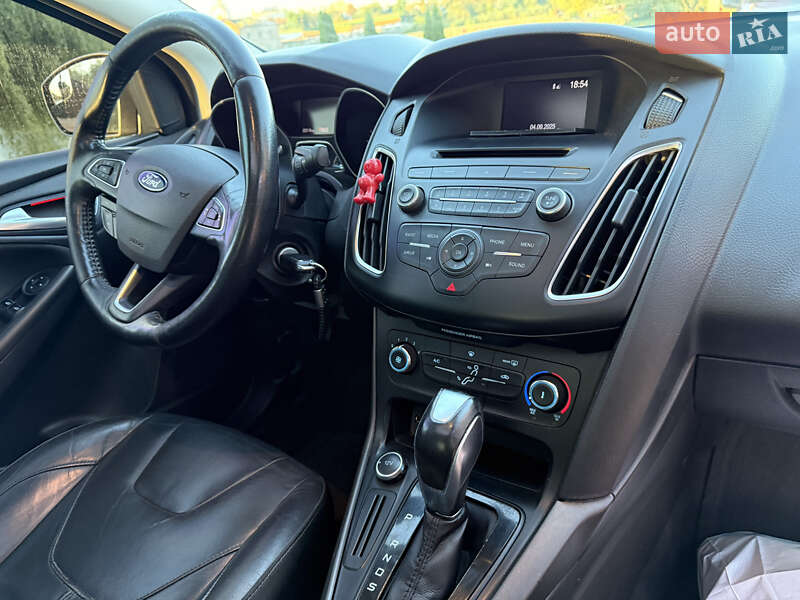 Седан Ford Focus 2015 в Білій Церкві