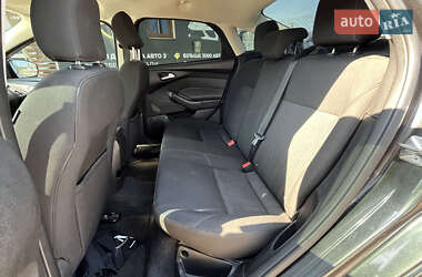 Седан Ford Focus 2015 в 