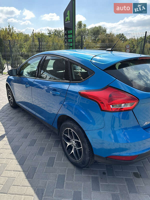 Хэтчбек Ford Focus 2016 в Полтаве