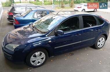 Хэтчбек Ford Focus 2004 в Виннице