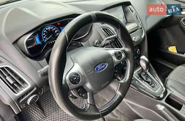 Хетчбек Ford Focus 2018 в 