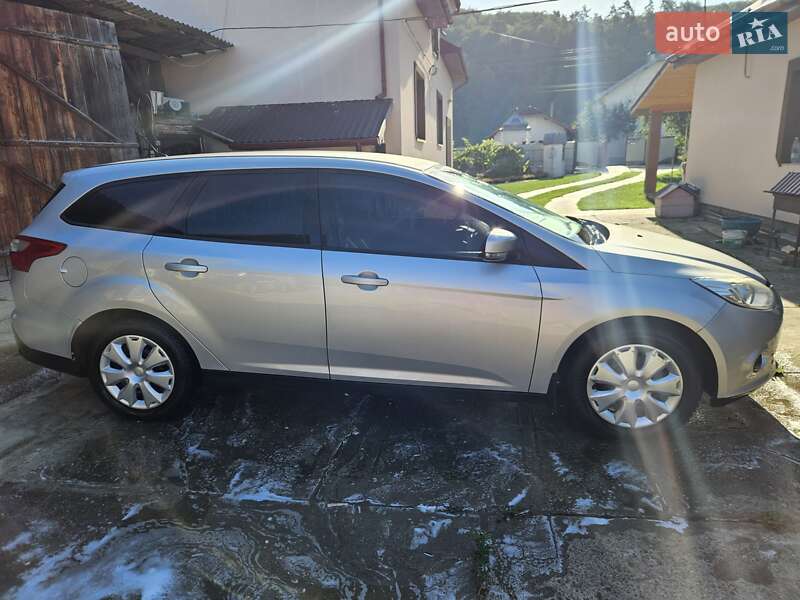 Универсал Ford Focus 2014 в Ивано-Франковске