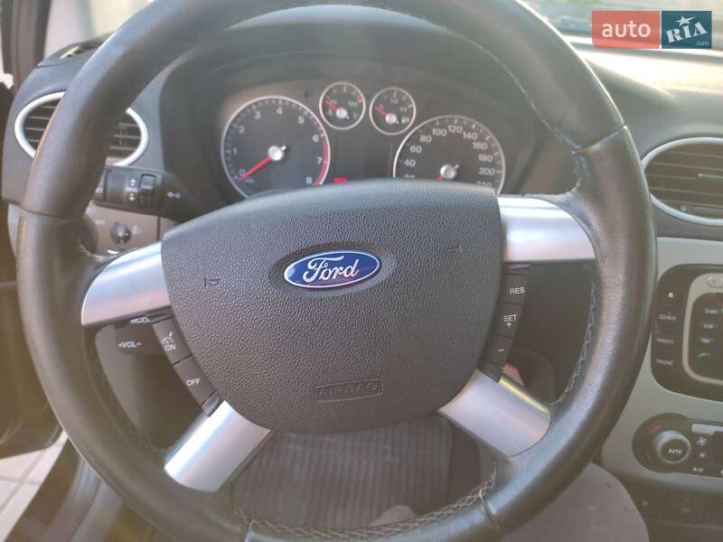 Универсал Ford Focus 2007 в Турбовом фото 15 Универсал Ford Focus 2007 в Турбовом