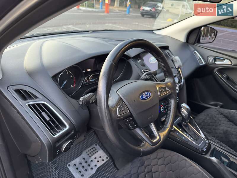 Седан Ford Focus 2016 в Одессе