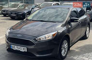Седан Ford Focus 2015 в 