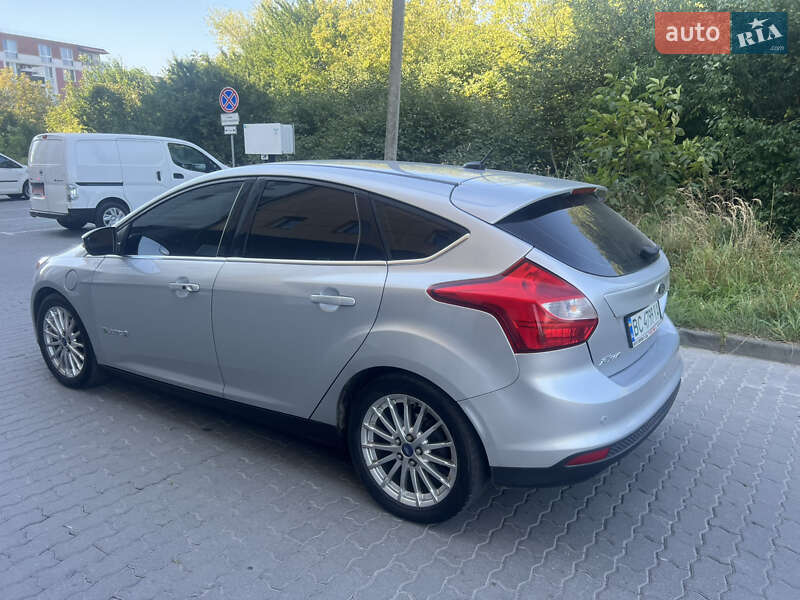 Хэтчбек Ford Focus 2011 в Львове фото 10 Хэтчбек Ford Focus 2011 в Львове