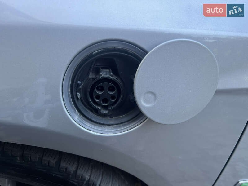 Хэтчбек Ford Focus 2011 в Львове фото 28 Хэтчбек Ford Focus 2011 в Львове