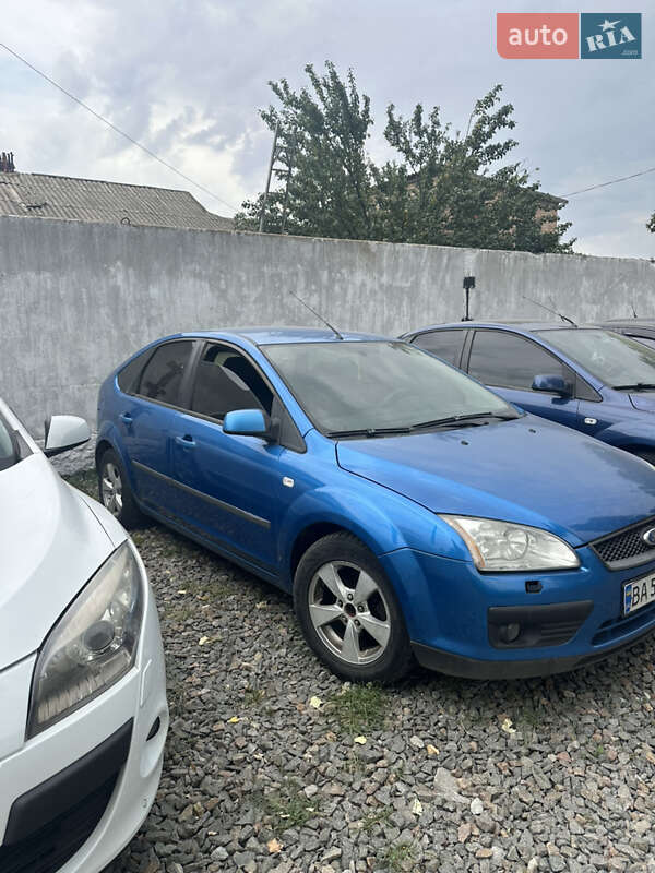 Хэтчбек Ford Focus 2006 в 
