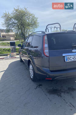 Универсал Ford Focus 2009 в 