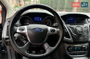 Универсал Ford Focus 2012 в 
