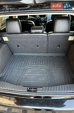 Хэтчбек Ford Focus 2014 в 