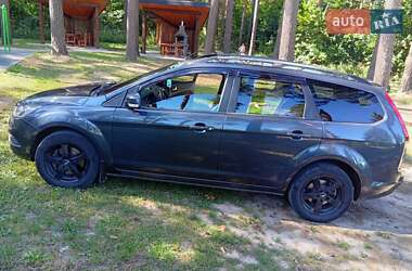 Универсал Ford Focus 2008 в Глухове