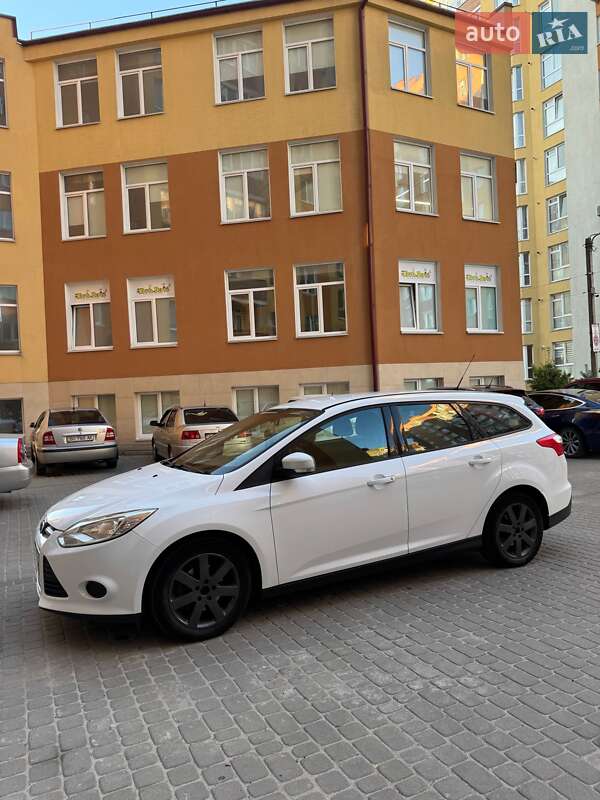 Универсал Ford Focus 2013 в 