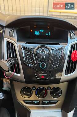 Универсал Ford Focus 2013 в 