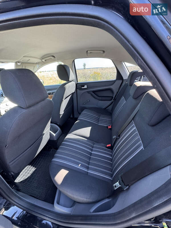 Хэтчбек Ford Focus 2008 в Буче фото 11 Хэтчбек Ford Focus 2008 в Буче