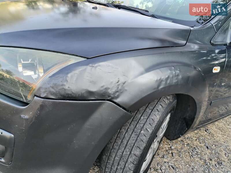 Хэтчбек Ford Focus 2006 в Одессе