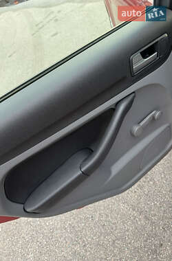 Хэтчбек Ford Focus 2008 в 