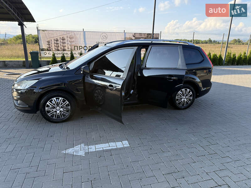 Универсал Ford Focus 2008 в Тячеве
