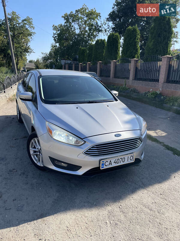 Седан Ford Focus 2015 в Черкасах