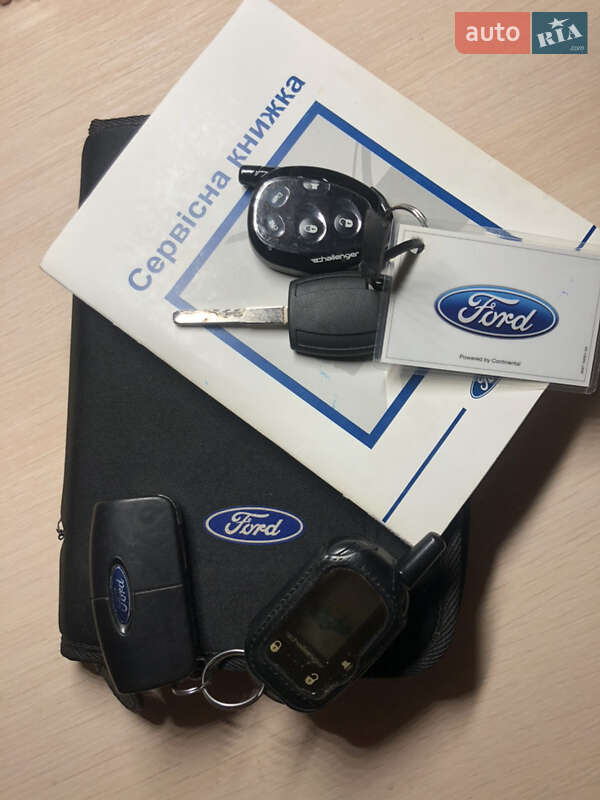 Хэтчбек Ford Focus 2010 в Полтаве фото 32 Хэтчбек Ford Focus 2010 в Полтаве