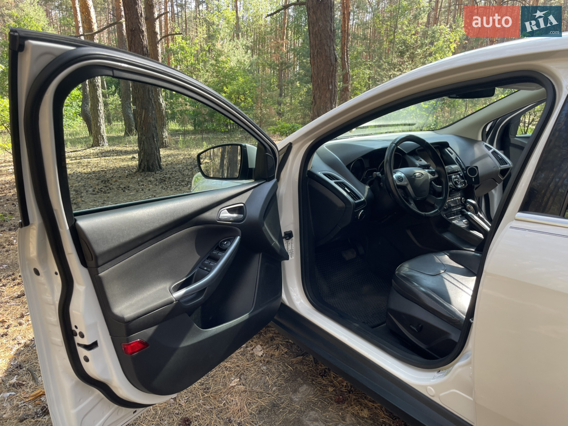 2012 Ford Focus - мініатюра 12