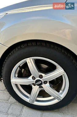 Универсал Ford Focus 2010 в 