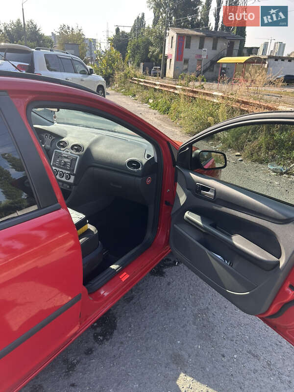 Універсал Ford Focus 2005 в Білгороді-Дністровському