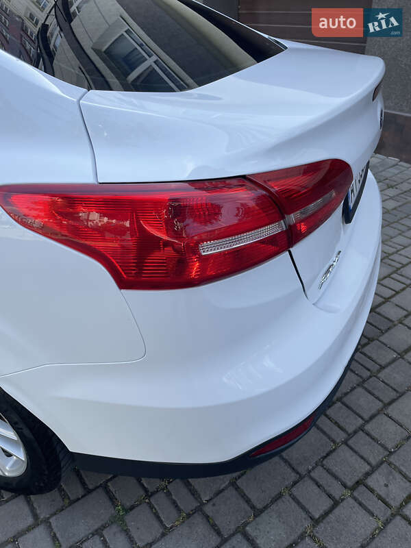 Седан Ford Focus 2015 в Ивано-Франковске фото 34 Седан Ford Focus 2015 в Ивано-Франковске