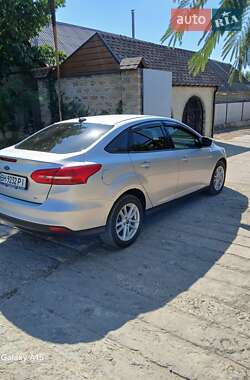 Седан Ford Focus 2018 в 
