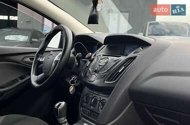 Седан Ford Focus 2013 в 
