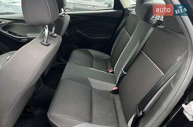 Седан Ford Focus 2013 в 