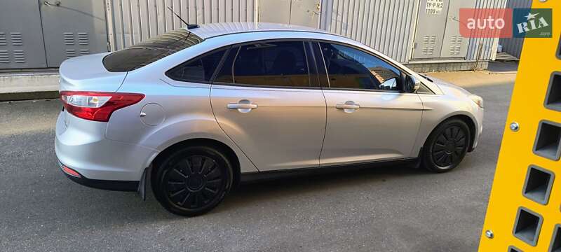 Седан Ford Focus 2013 в Киеве