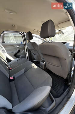 Универсал Ford Focus 2014 в 