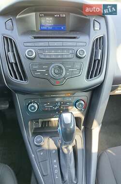Хэтчбек Ford Focus 2016 в 