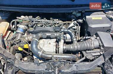 Хетчбек Ford Focus 2006 в 