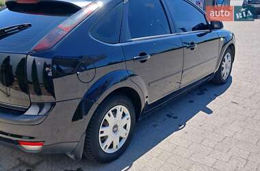 Хетчбек Ford Focus 2006 в 