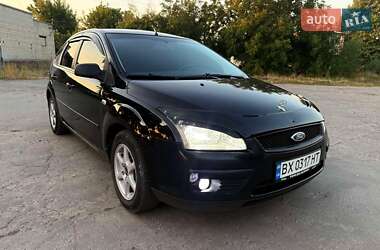 Хэтчбек Ford Focus 2007 в 