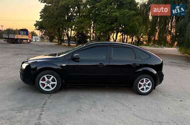Хэтчбек Ford Focus 2007 в 