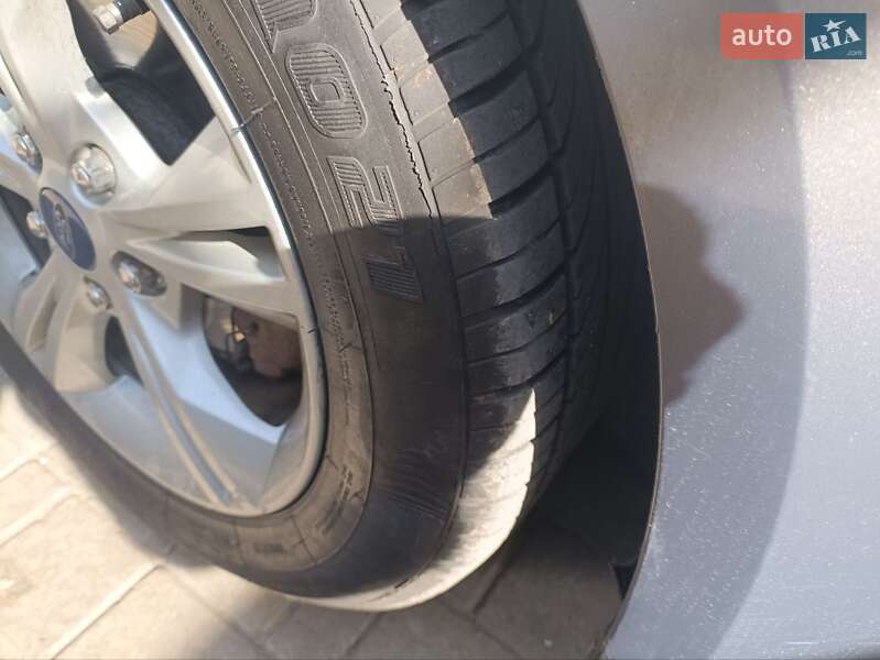 Хэтчбек Ford Focus 2014 в Одессе