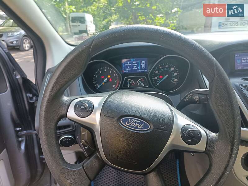 Хэтчбек Ford Focus 2014 в Одессе