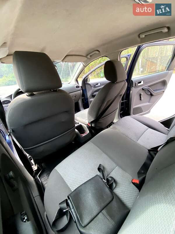 Универсал Ford Focus 2007 в Малине