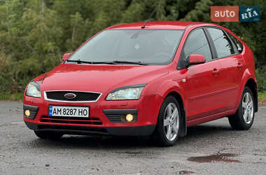 Хэтчбек Ford Focus 2005 в Звягеле