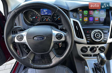 Седан Ford Focus 2014 в 