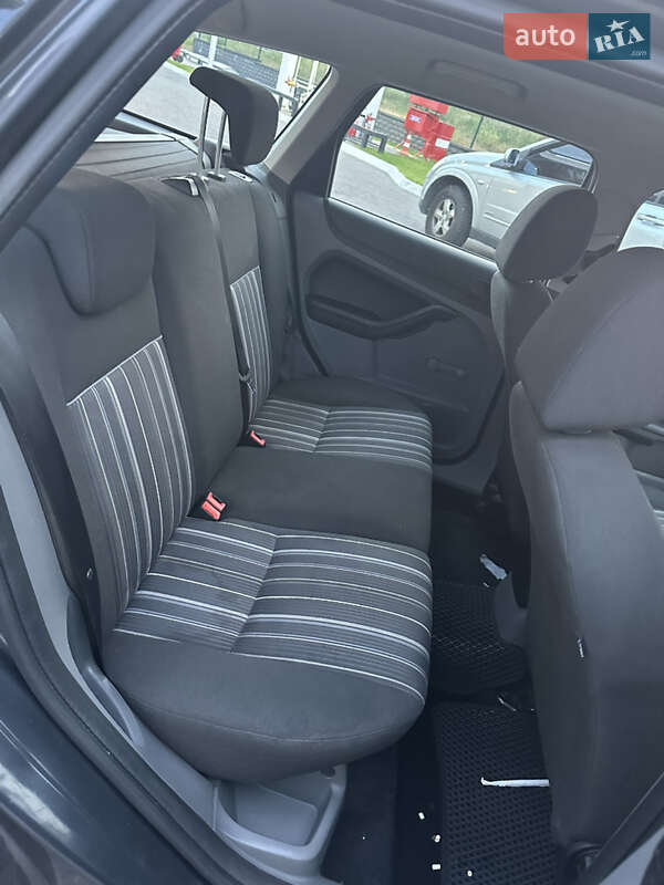 Универсал Ford Focus 2009 в Киеве