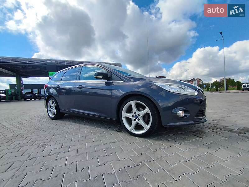 Универсал Ford Focus 2011 в 