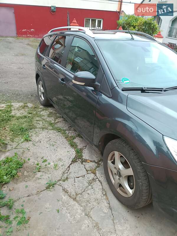 Универсал Ford Focus 2008 в Дубно фото 4 Универсал Ford Focus 2008 в Дубно