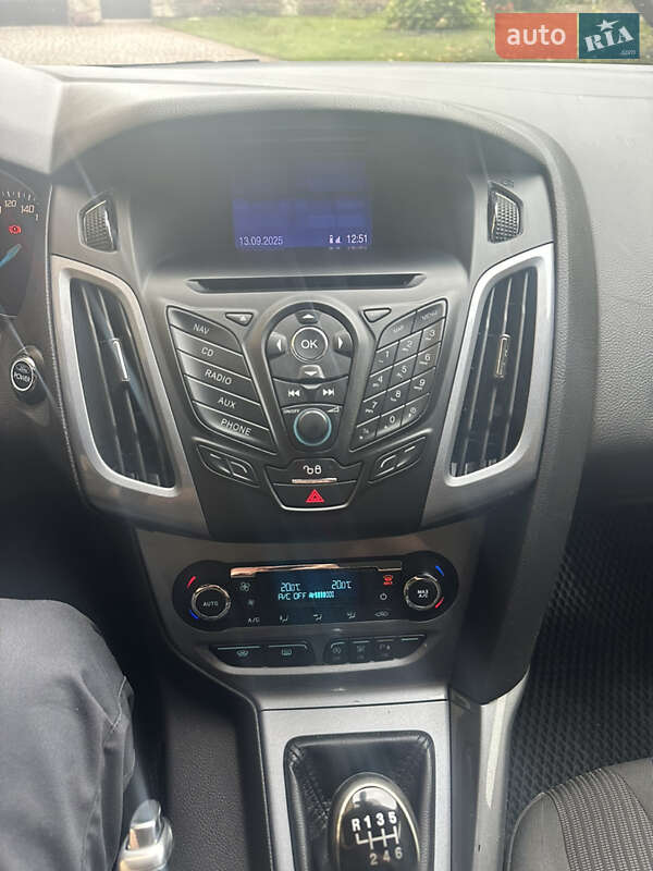Универсал Ford Focus 2013 в Львове фото 39 Универсал Ford Focus 2013 в Львове
