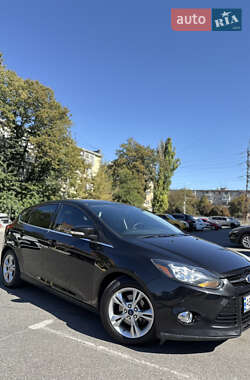 Хетчбек Ford Focus 2014 в Дніпрі